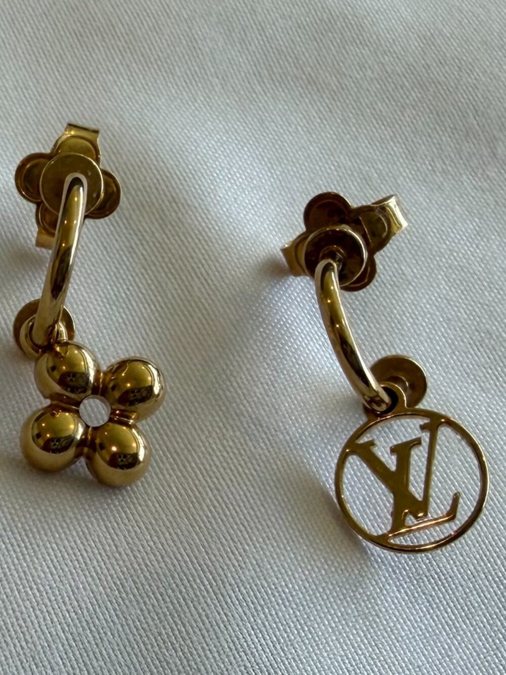 Genuine Louis Vuitton Gold Blooming Fashion Earrings, Rarely Worn.